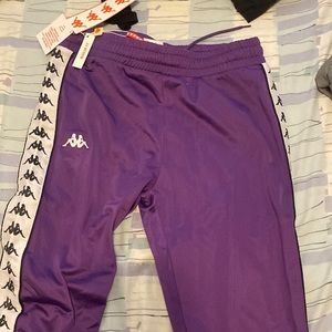 Women pants purple